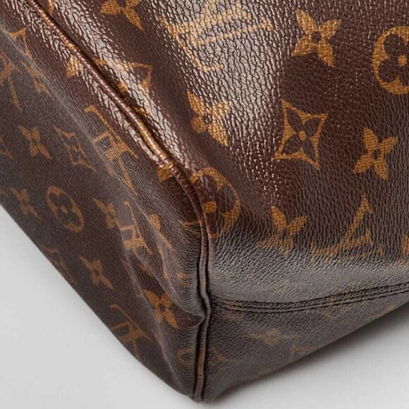 Louis Vuitton Monongram Canvas 'Knokke' Neverfull GM Bag - Picture 4 of 11